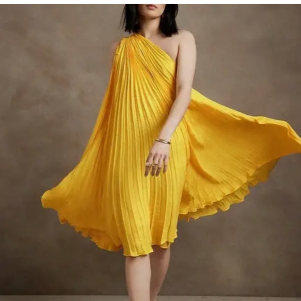 Banana Republic Bright Yellow One Shoulder Pleated Dress - Picture 4 of 13